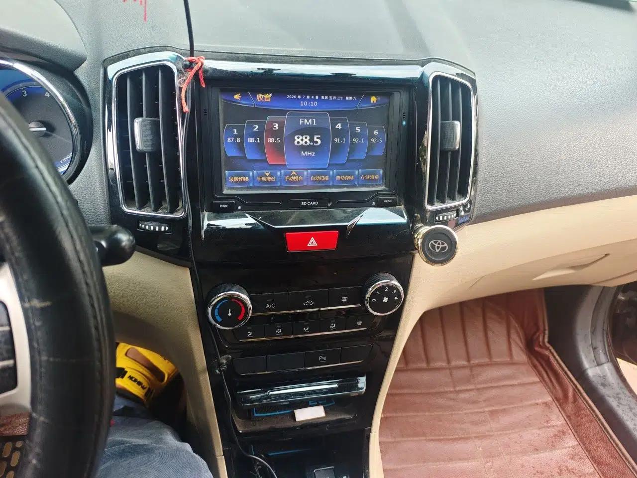 Chery E3 2013 1.5L Manual ZhiShang Model — миниатюра 13