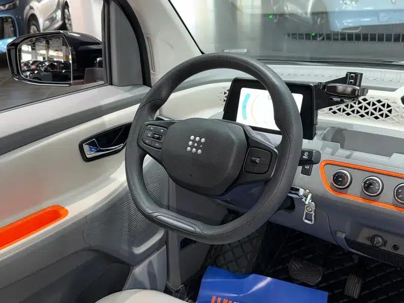 Fengguang MINIEV 2022 Model, Practical & Comfort Edition — миниатюра 10