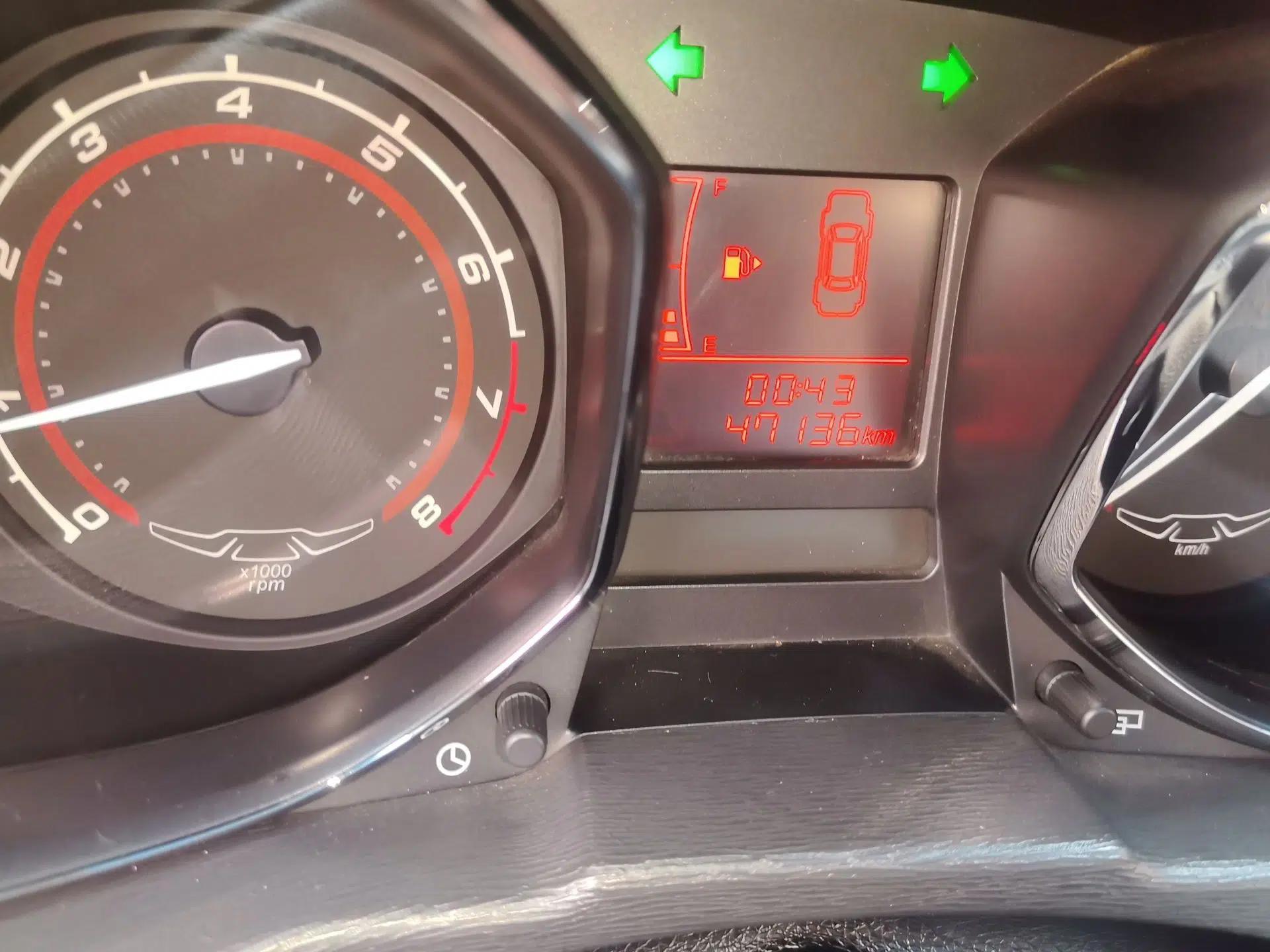 Chery Arrizo 3 2015 1.5L Manual Genuine Version — миниатюра 12