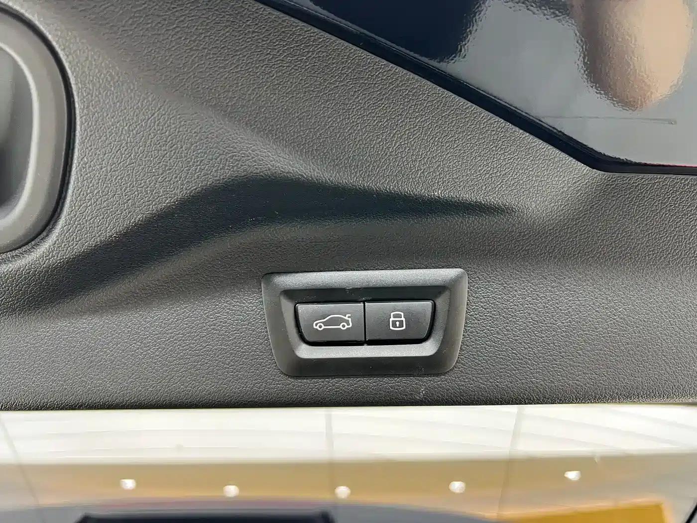 BMW X5 2022 Facelift xDrive 40Li M Sport Package — миниатюра 36