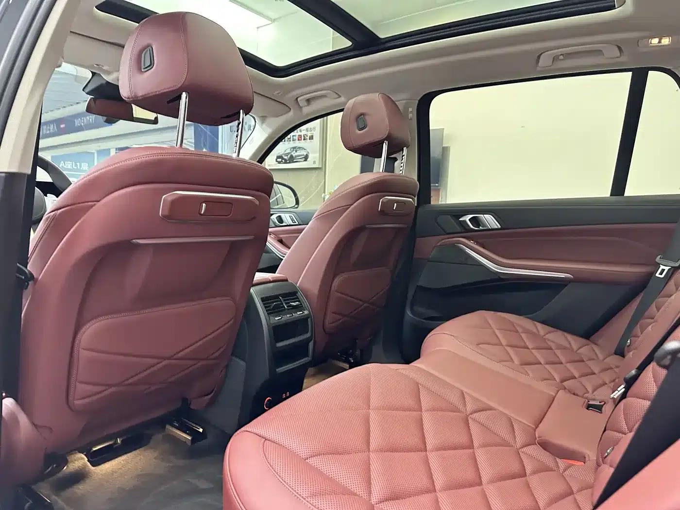 BMW X5 2023 xDrive 30Li M Sport Package — миниатюра 14