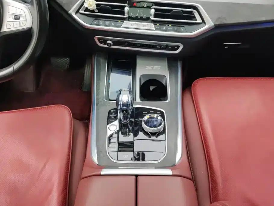 BMW X5 2022 xDrive 30Li Luxury M Sport Package — миниатюра 16