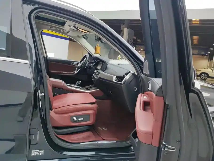 BMW X5 2022 xDrive 30Li Luxury M Sport Package — миниатюра 8
