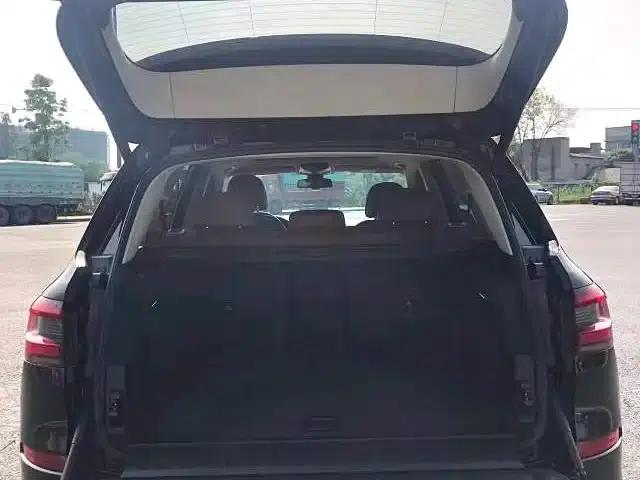 BMW X5 2022 xDrive 30Li Luxury M Sport Package — миниатюра 9