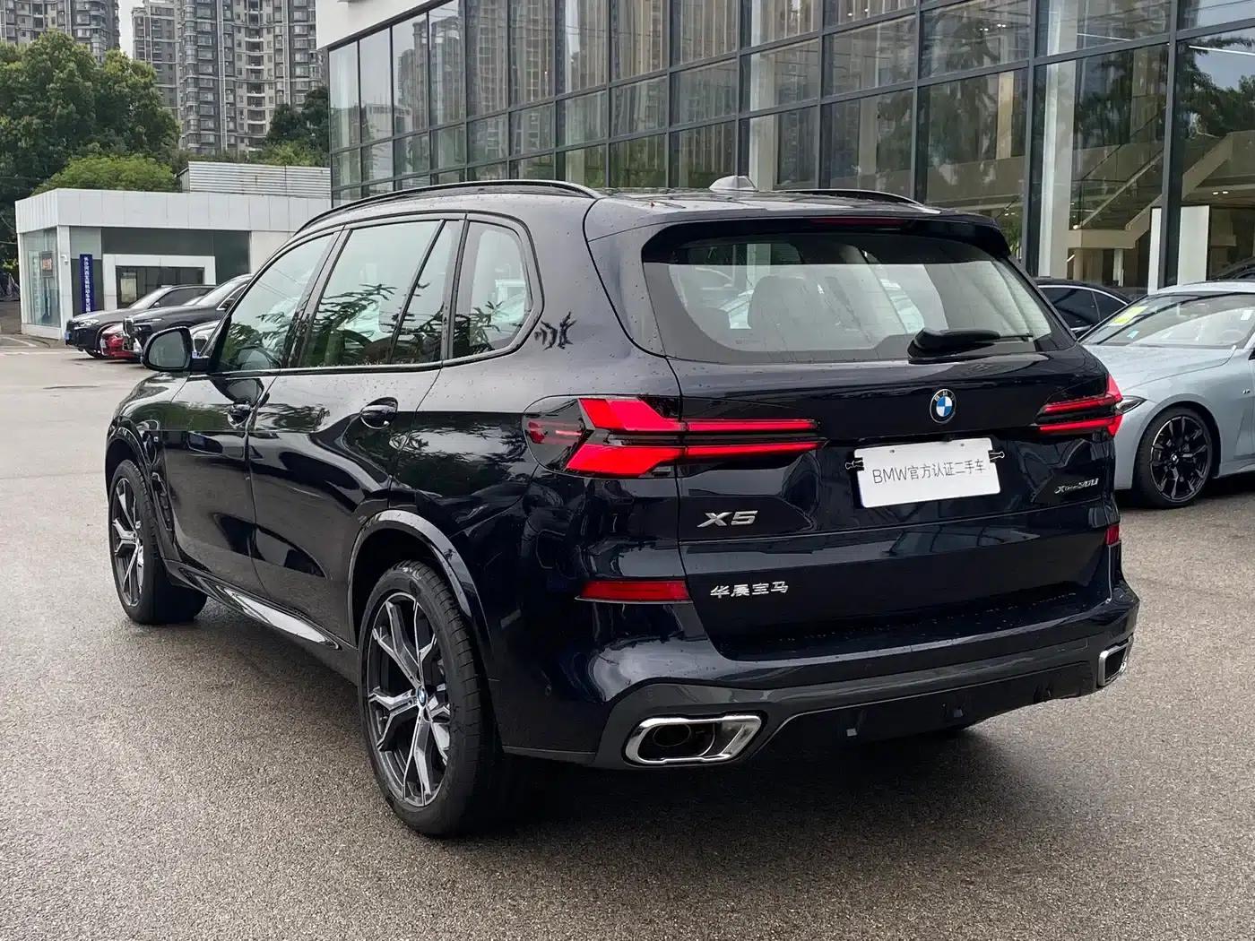 BMW X5 2026 Facelift xDrive 30Li M Sport Shadow Edition — миниатюра 4
