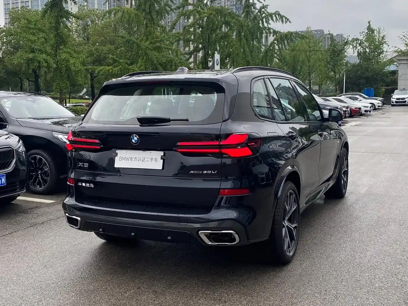BMW X5 2026 Facelift xDrive 30Li M Sport Shadow Edition — миниатюра 6