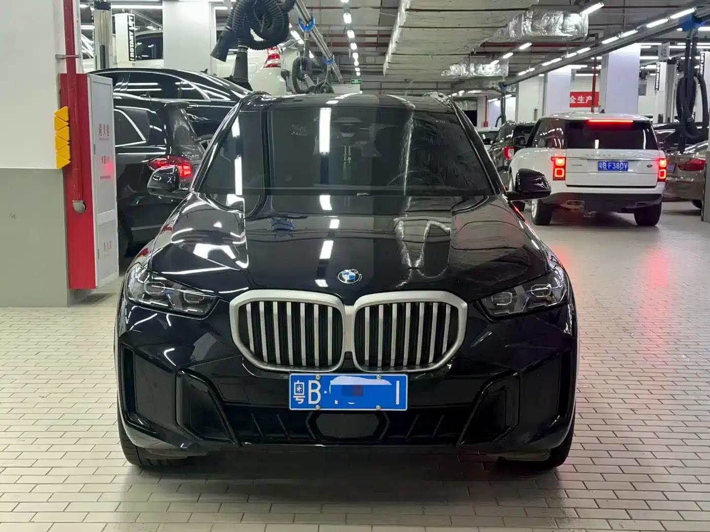 2023 BMW X5 xDrive 40Li M Sport Shadow Edition — миниатюра 2