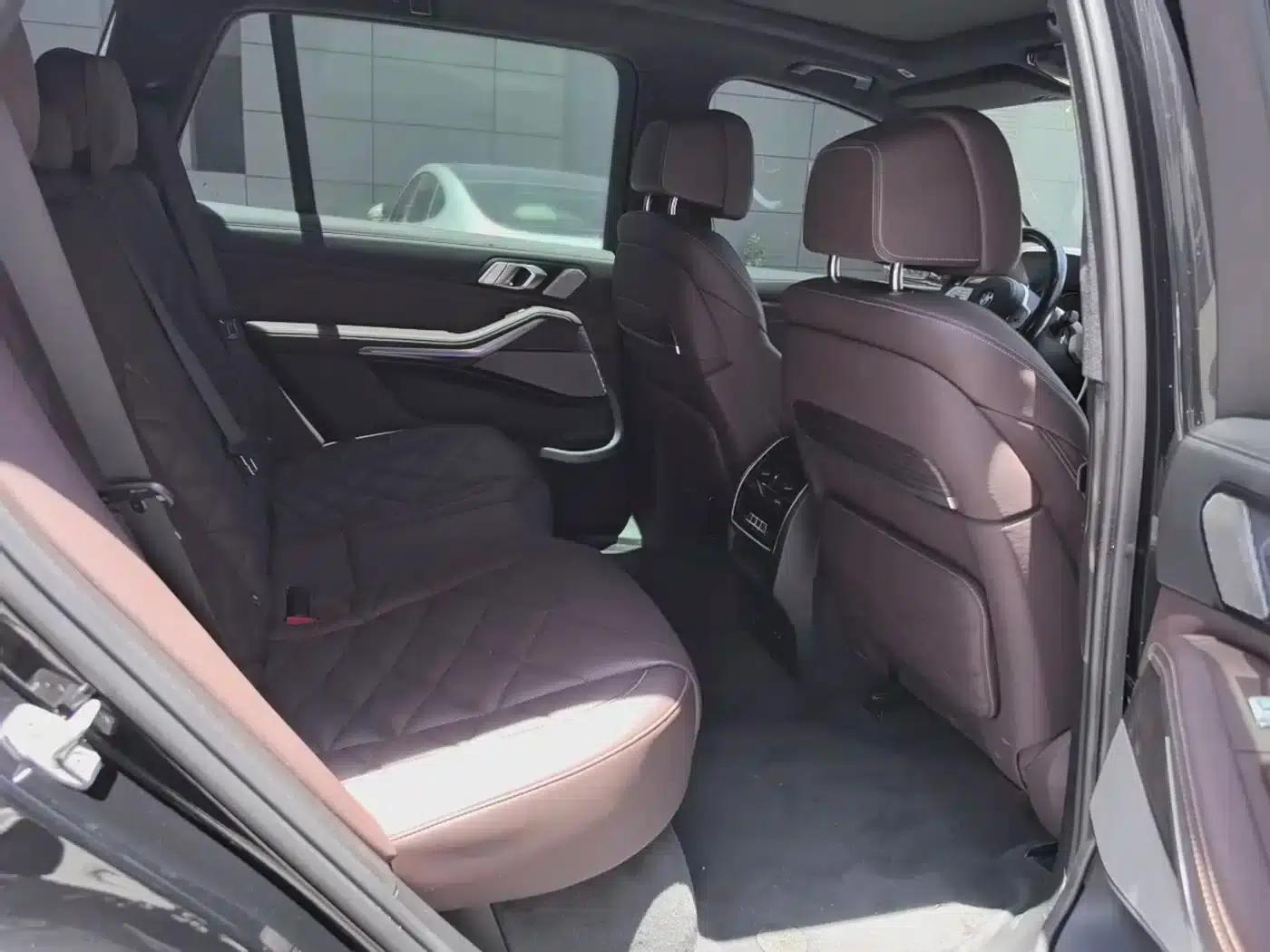 BMW X5 2022 xDrive 40Li Luxury M Sport Package — миниатюра 9