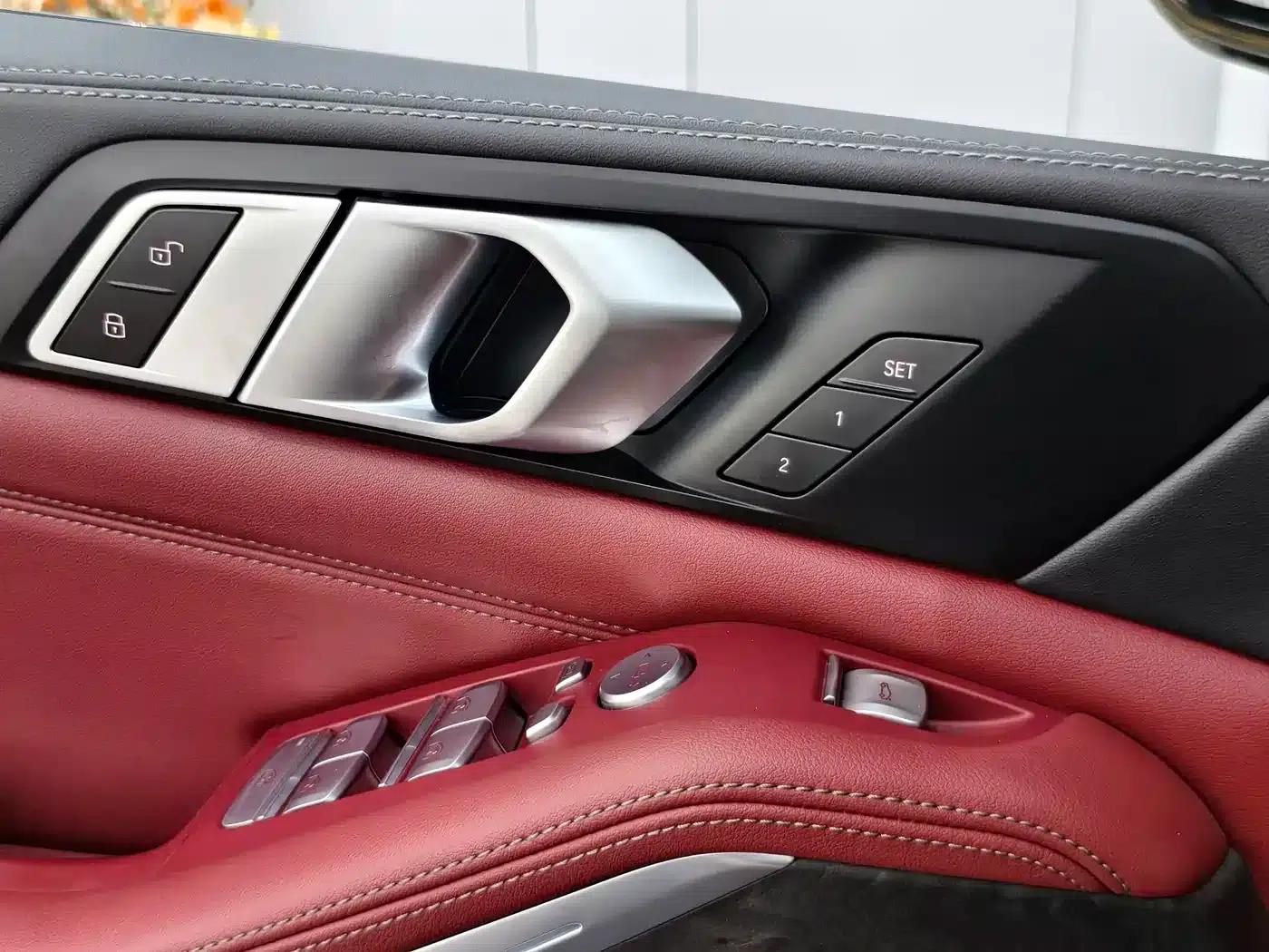 BMW X5 2023 xDrive 30Li M Sport Shadow Edition — миниатюра 14