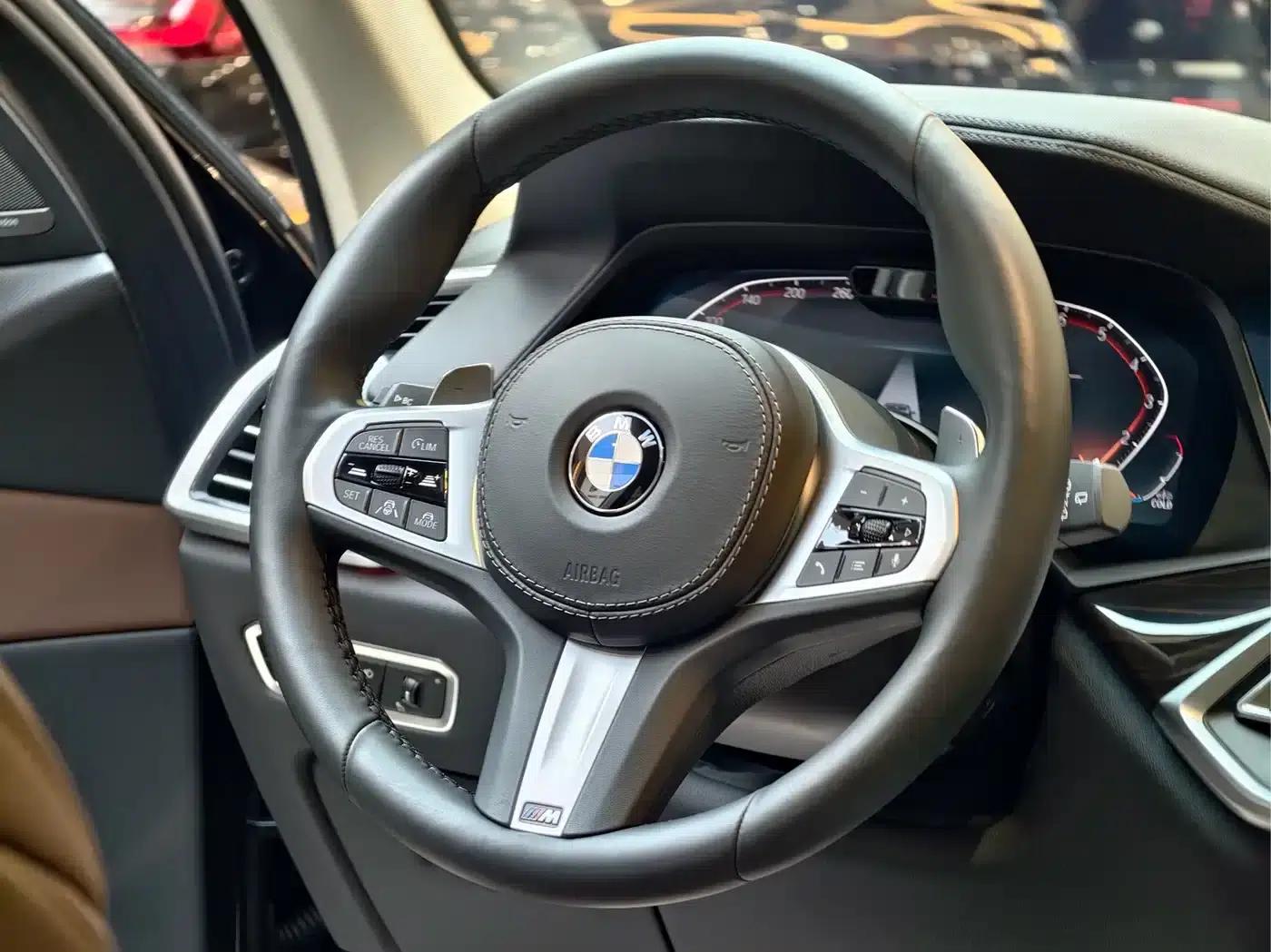 2020 BMW X5 Imported xDrive40i Luxury M Sport Package — миниатюра 22