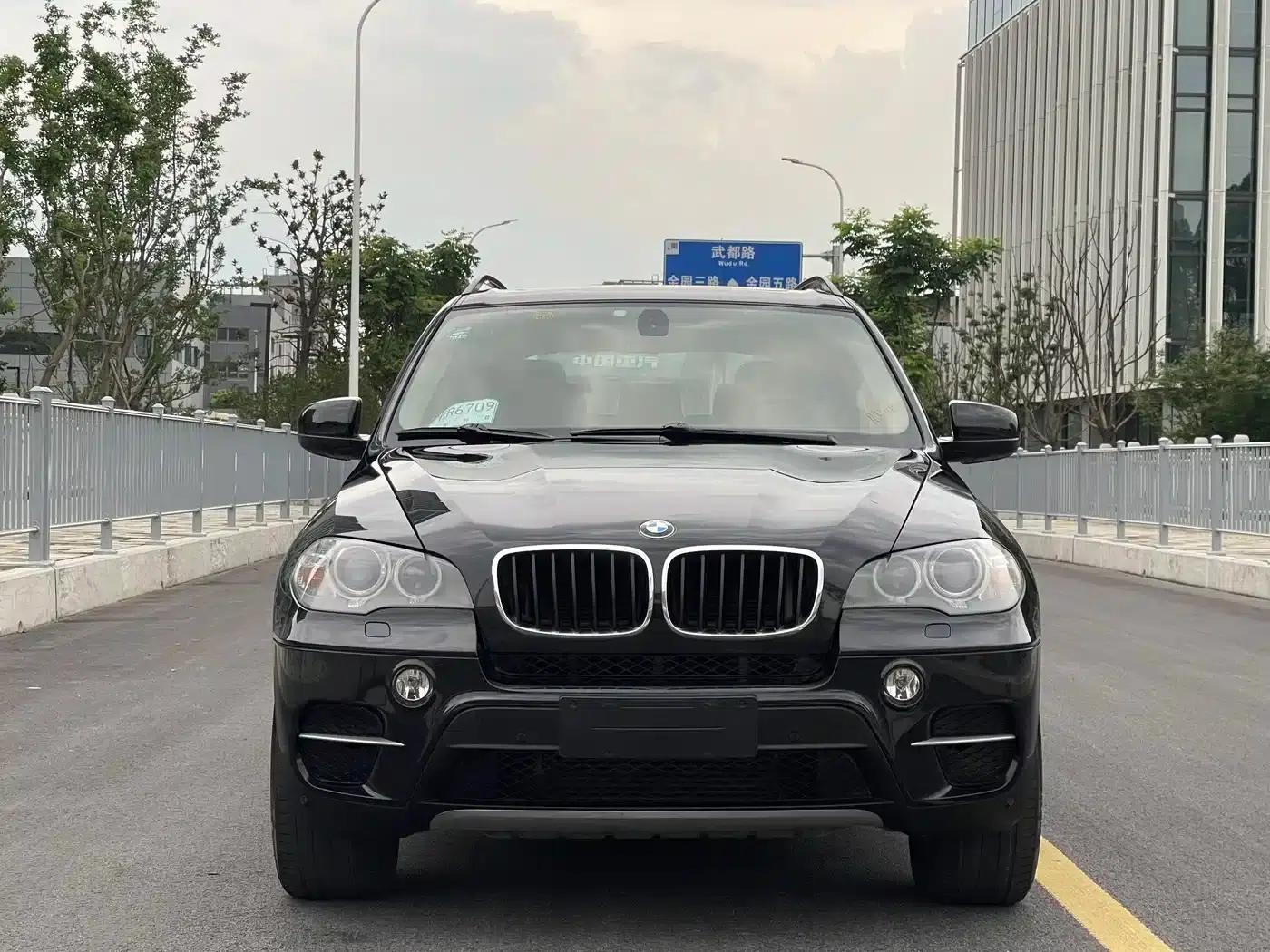2011 BMW X5 xDrive35i Luxury (Imported) — миниатюра 2