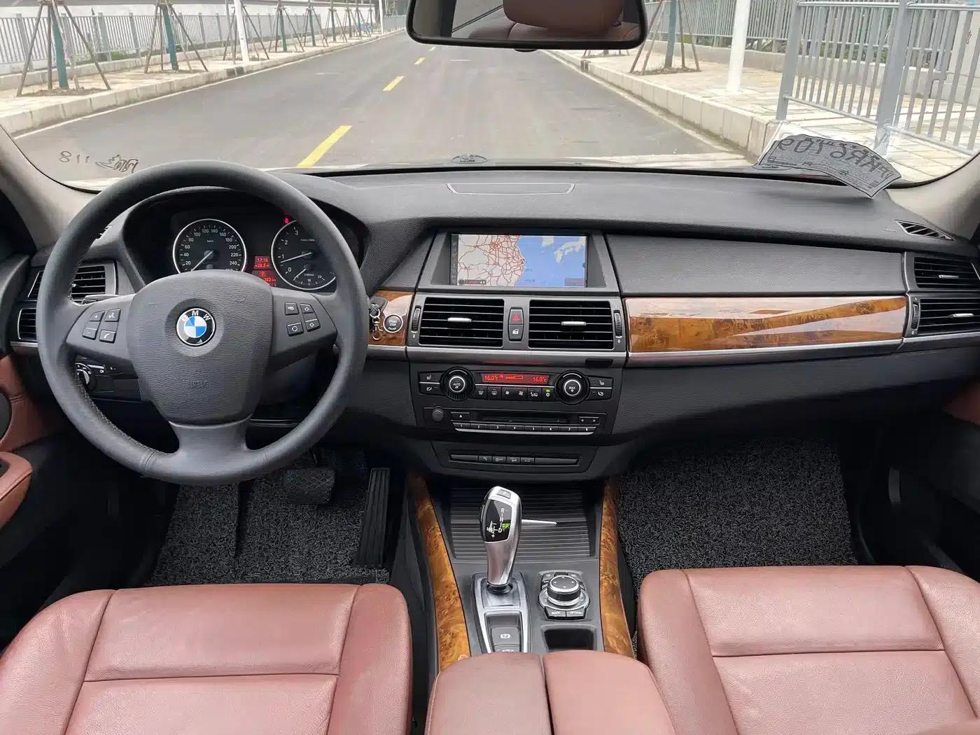 2011 BMW X5 xDrive35i Luxury (Imported) — миниатюра 12