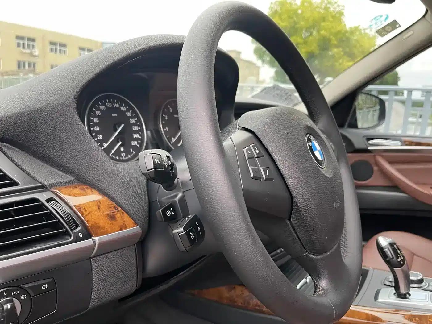 2011 BMW X5 xDrive35i Luxury (Imported) — миниатюра 14