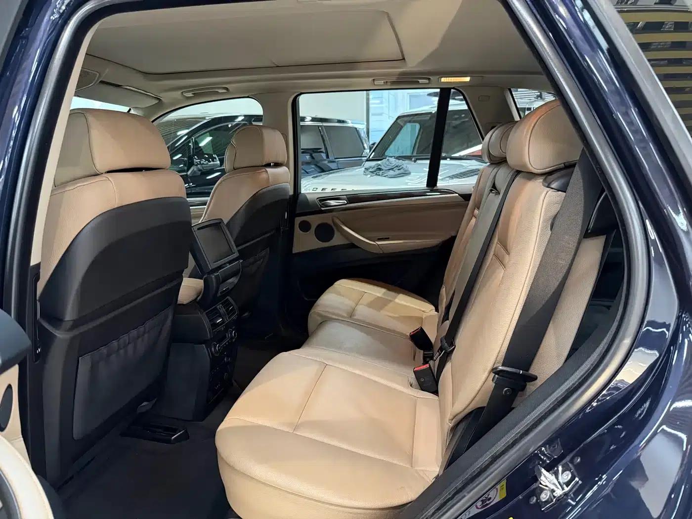 BMW X5 (Imported) 2008 xDrive48i Luxury — миниатюра 12