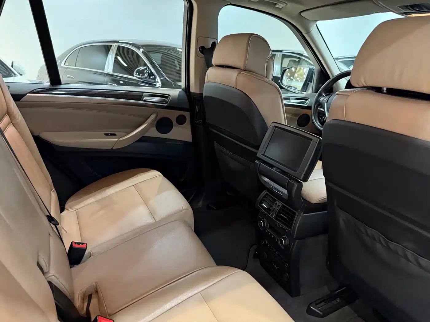 BMW X5 (Imported) 2008 xDrive48i Luxury — миниатюра 17