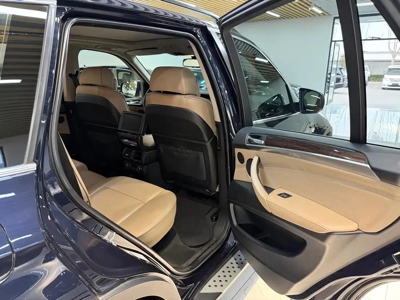 BMW X5 (Imported) 2008 xDrive48i Luxury — миниатюра 18
