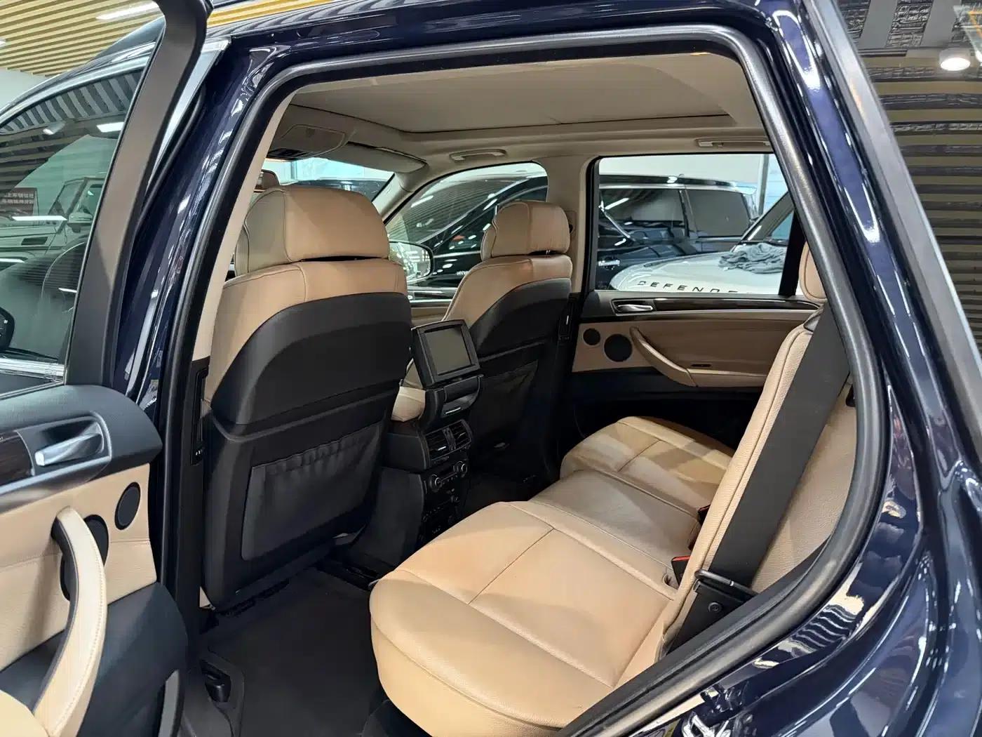 BMW X5 (Imported) 2008 xDrive48i Luxury — миниатюра 10