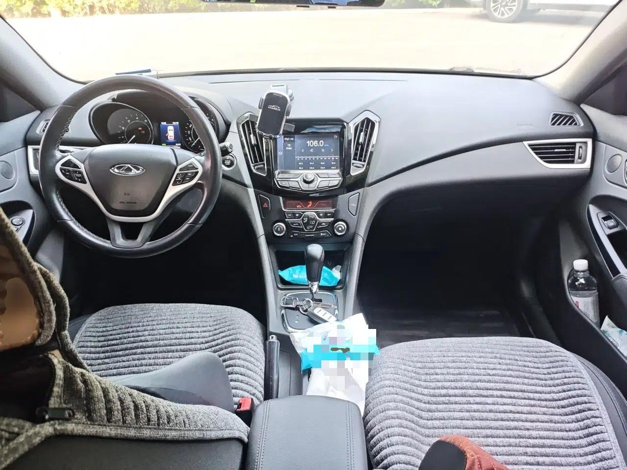 Chery Arrizo 7e 2016 1.6L e-Chic Edition — миниатюра 9