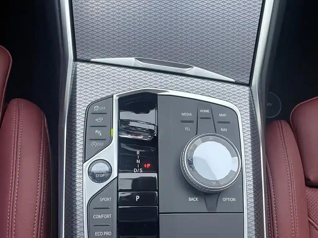 2024 BMW 4 Series 430i M Sport Shadow Edition — миниатюра 11