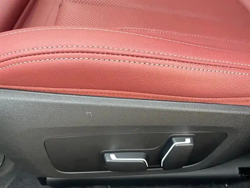 2024 BMW 4 Series 430i M Sport Shadow Edition — миниатюра 10