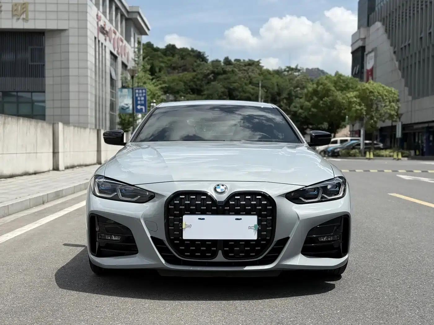 2023 BMW 4 Series 425i M Sport Shadow Edition — миниатюра 2