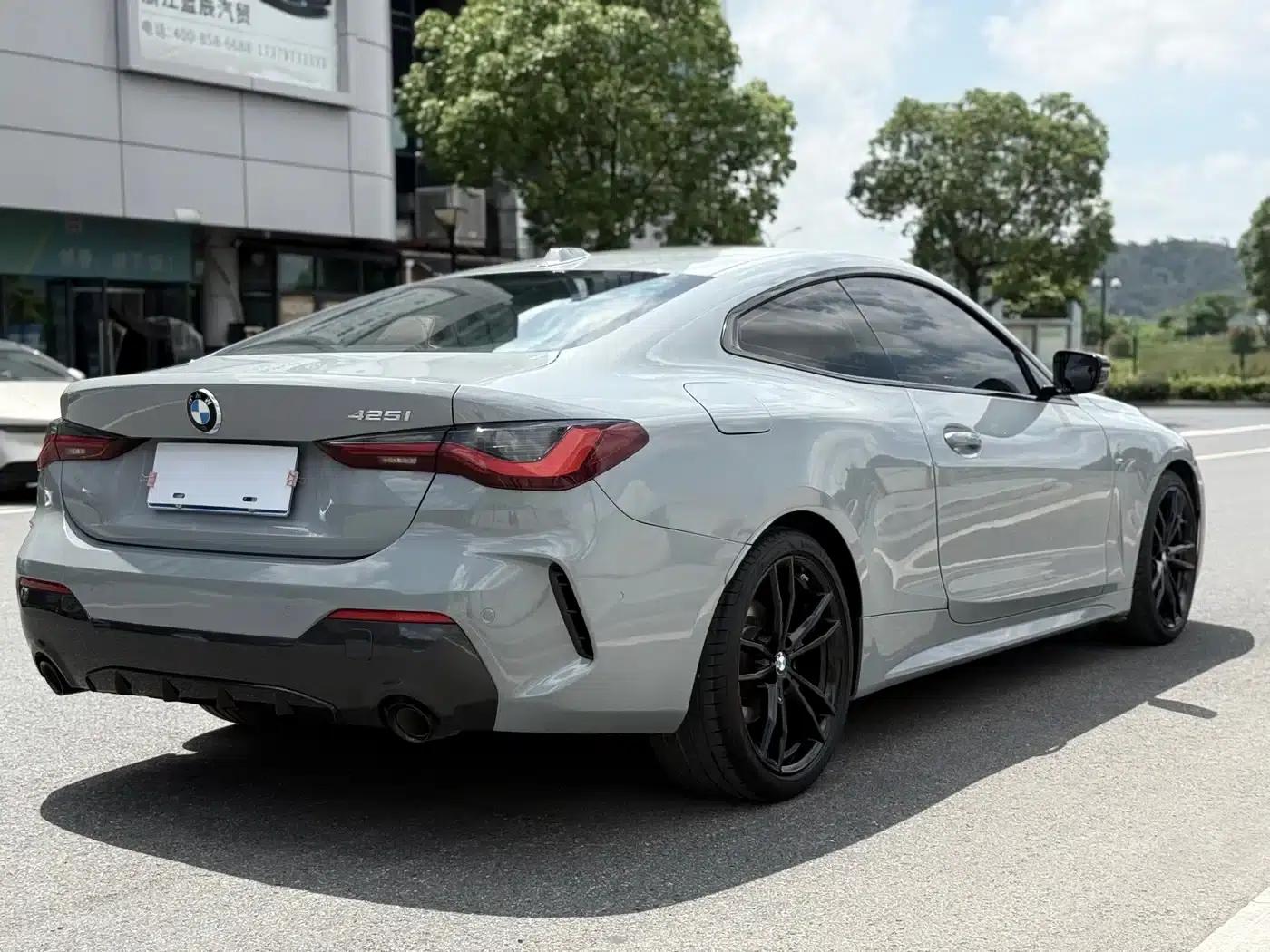 2023 BMW 4 Series 425i M Sport Shadow Edition — миниатюра 6