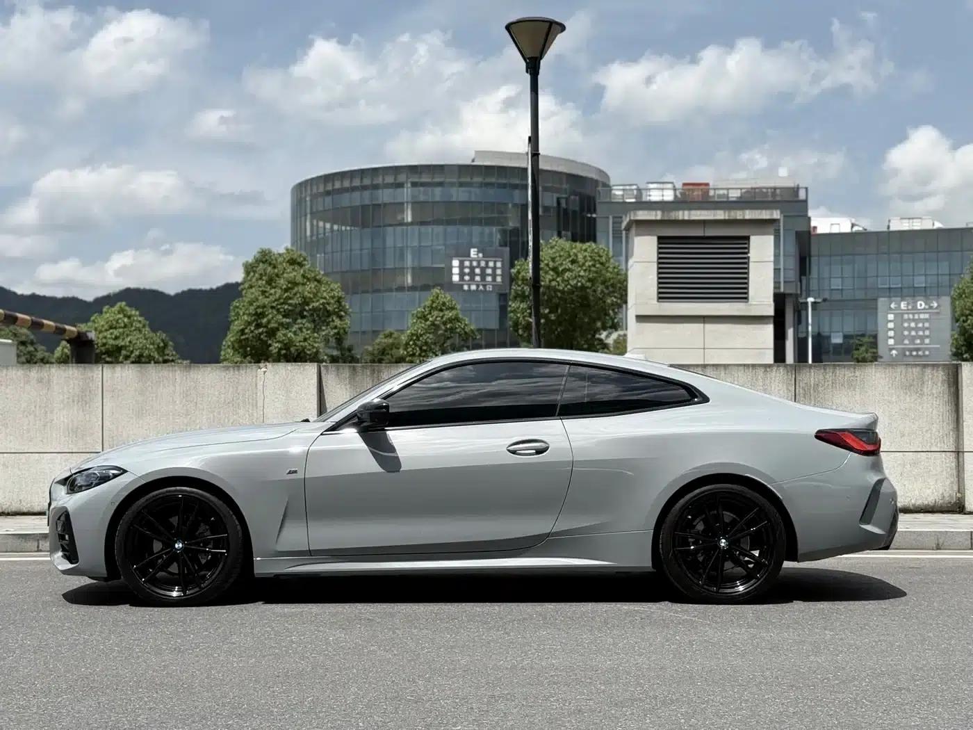 2023 BMW 4 Series 425i M Sport Shadow Edition — миниатюра 7