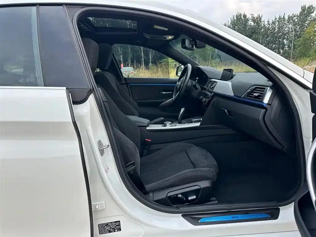 2020 BMW 4 Series 425i Gran Coupe M Sport Package — миниатюра 14