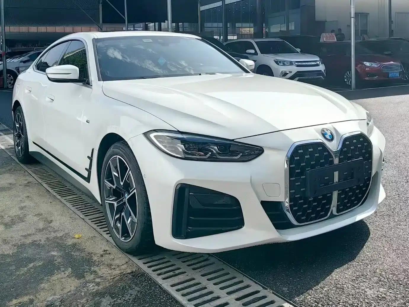 2022 BMW 4 Series 425i Gran Coupe M Sport Package — миниатюра 3