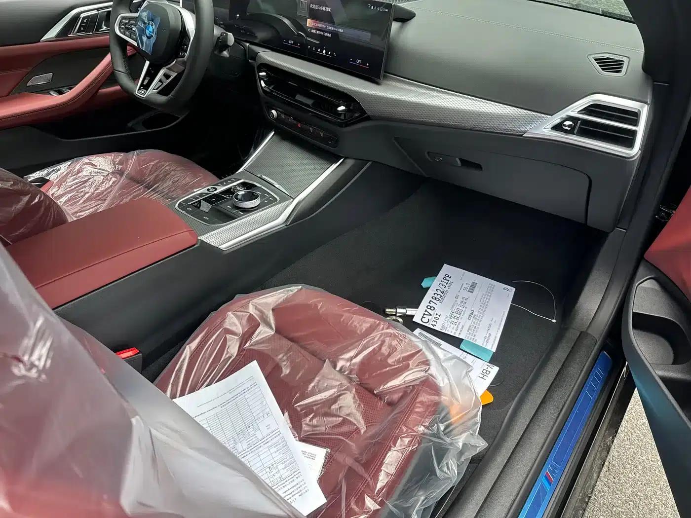2024 BMW 4 Series 430i Convertible M Sport Shadow Edition — миниатюра 5