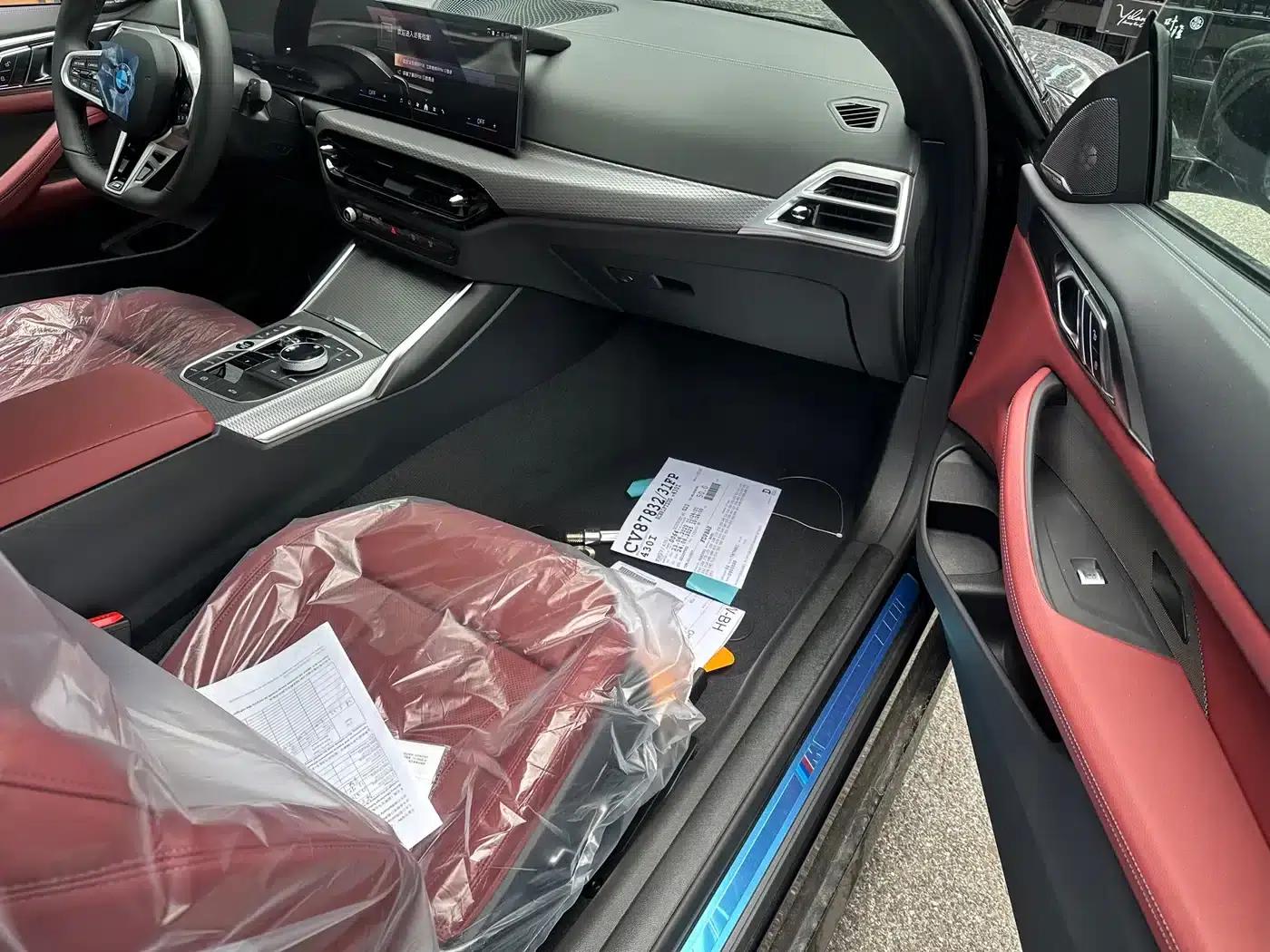 2024 BMW 4 Series 430i Convertible M Sport Shadow Edition — миниатюра 7