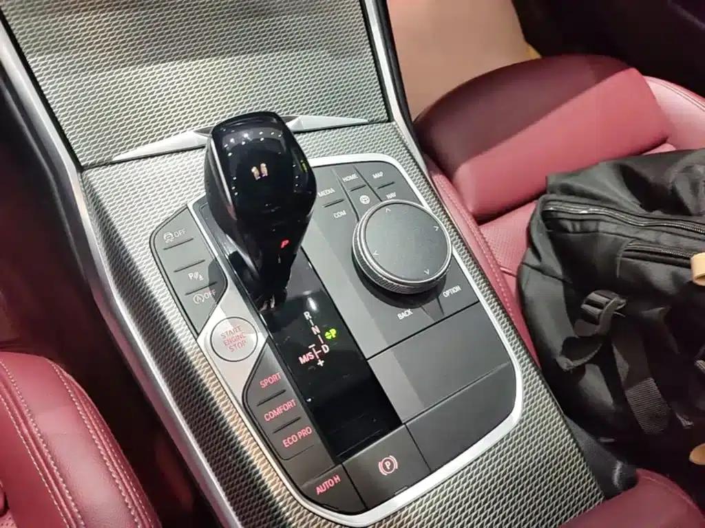 2022 BMW 4 Series 425i Fashion Model M Sport Shadow Edition — миниатюра 14