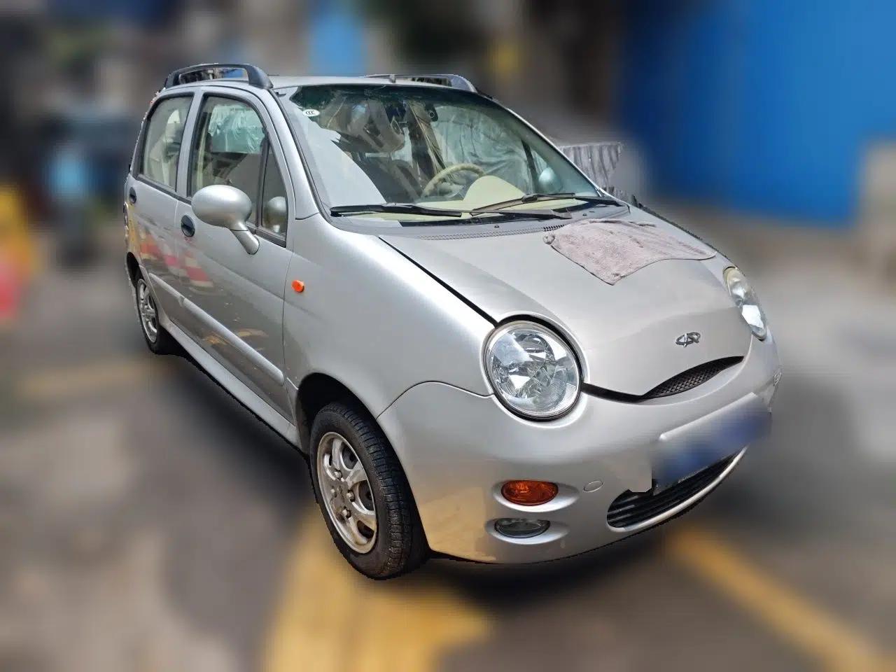 Chery QQ3 2012 Stylish Edition 1.0L Manual Start-Up Model — миниатюра 3