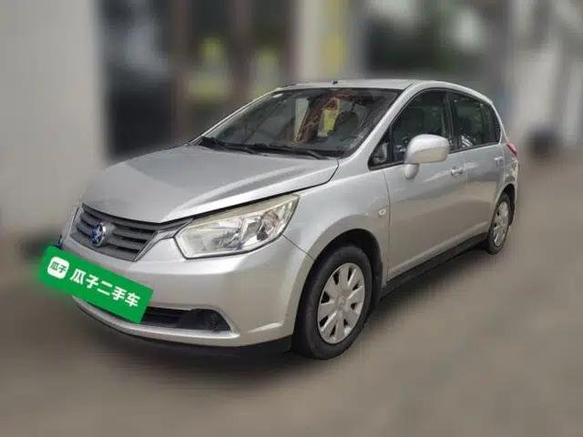 Venucia R50 2014 1.6L Manual Splendid Edition