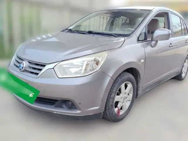 Venucia D50 2013 1.6L Manual Fashion Edition