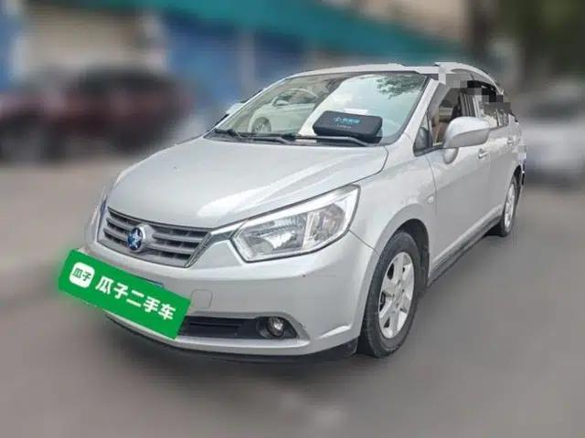 Venucia D50 2013 1.6L Manual Luxury Edition