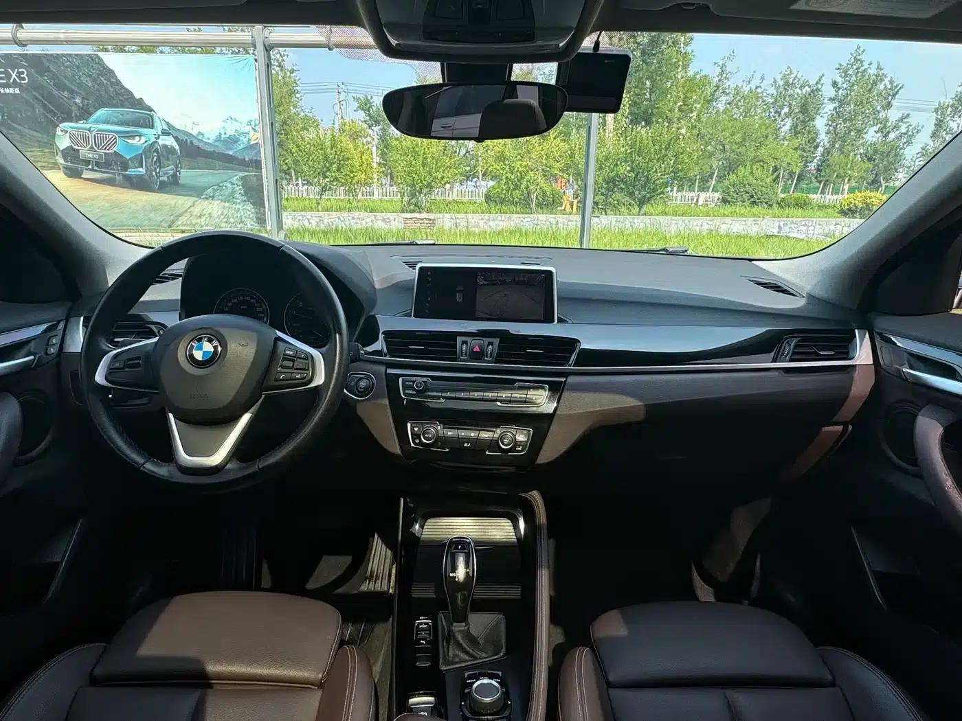 BMW X2 2020 sDrive20i M Sport Package — миниатюра 11