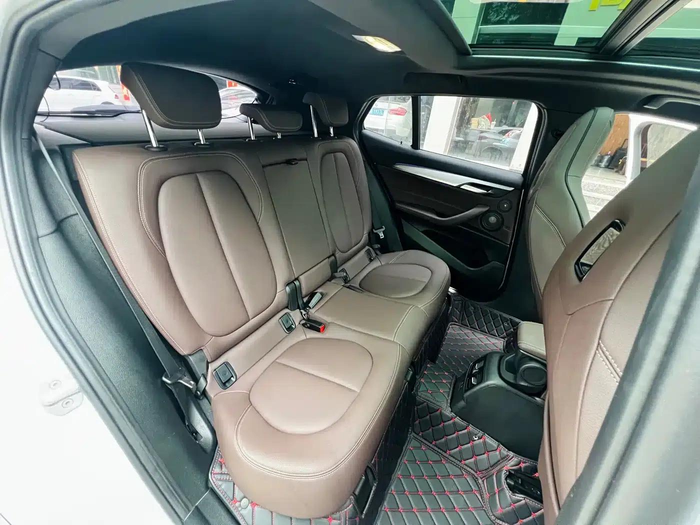 BMW X2 2020 sDrive25i Luxury M Sport Package — миниатюра 19