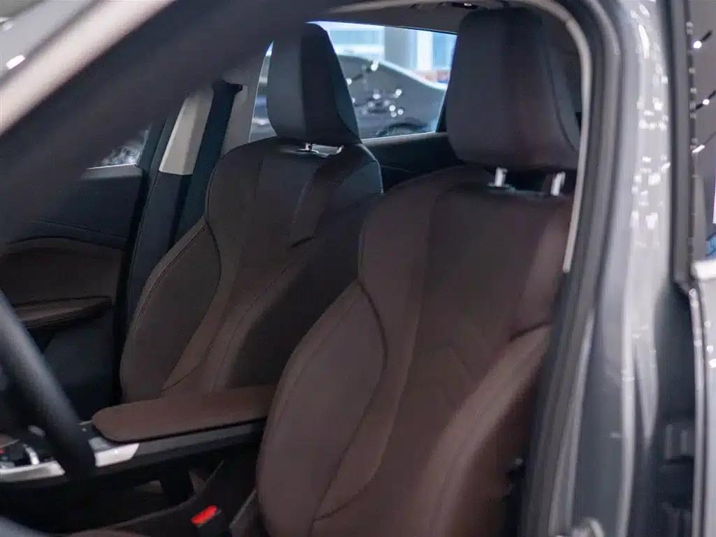 BMW X2 2022 sDrive25i M Sport Package — миниатюра 11