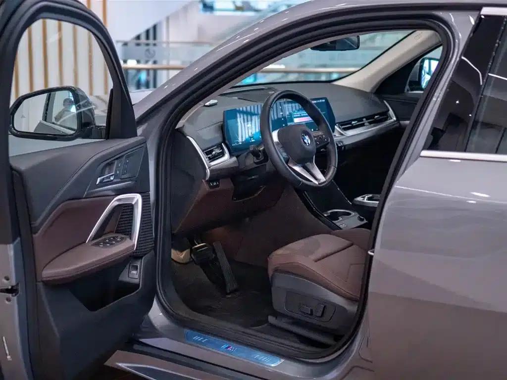 BMW X2 2022 sDrive25i M Sport Package — миниатюра 13