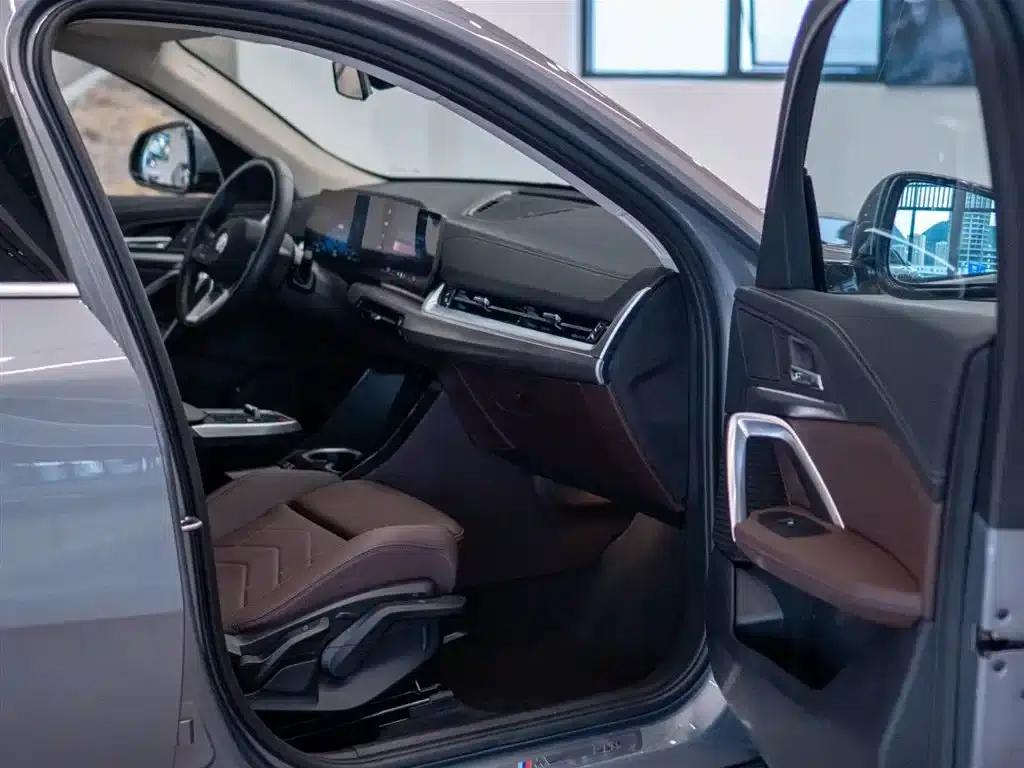 BMW X2 2022 sDrive25i M Sport Package — миниатюра 21