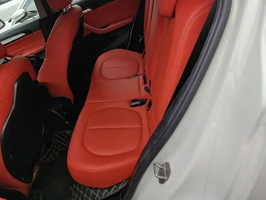 BMW X2 2023 sDrive25i M Sport Shadow Edition — миниатюра 17