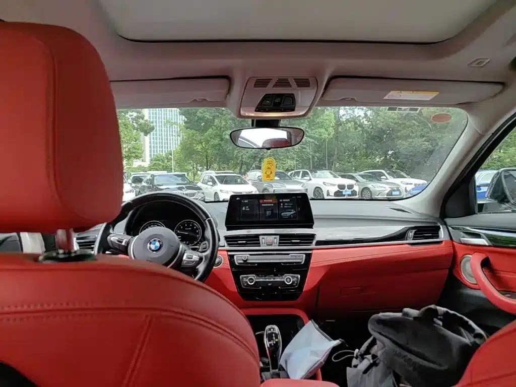 BMW X2 2023 sDrive25i M Sport Shadow Edition — миниатюра 18