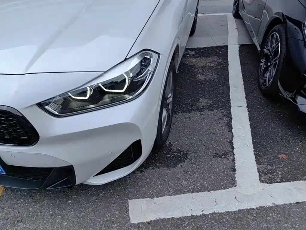 BMW X2 2023 sDrive25i M Sport Shadow Edition — миниатюра 24