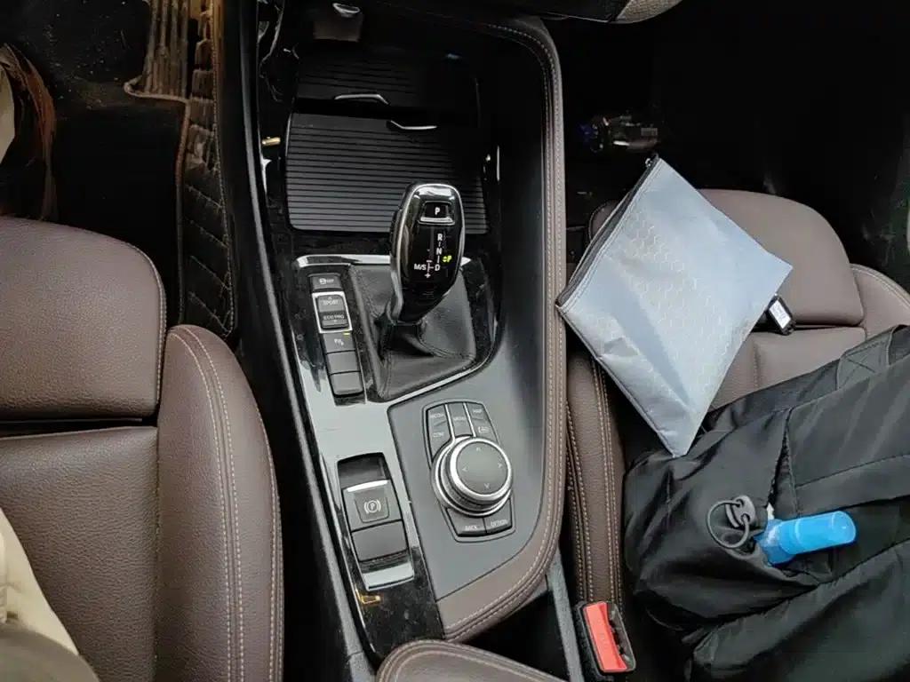 BMW X2 2023 sDrive25i M Sport Package — миниатюра 14