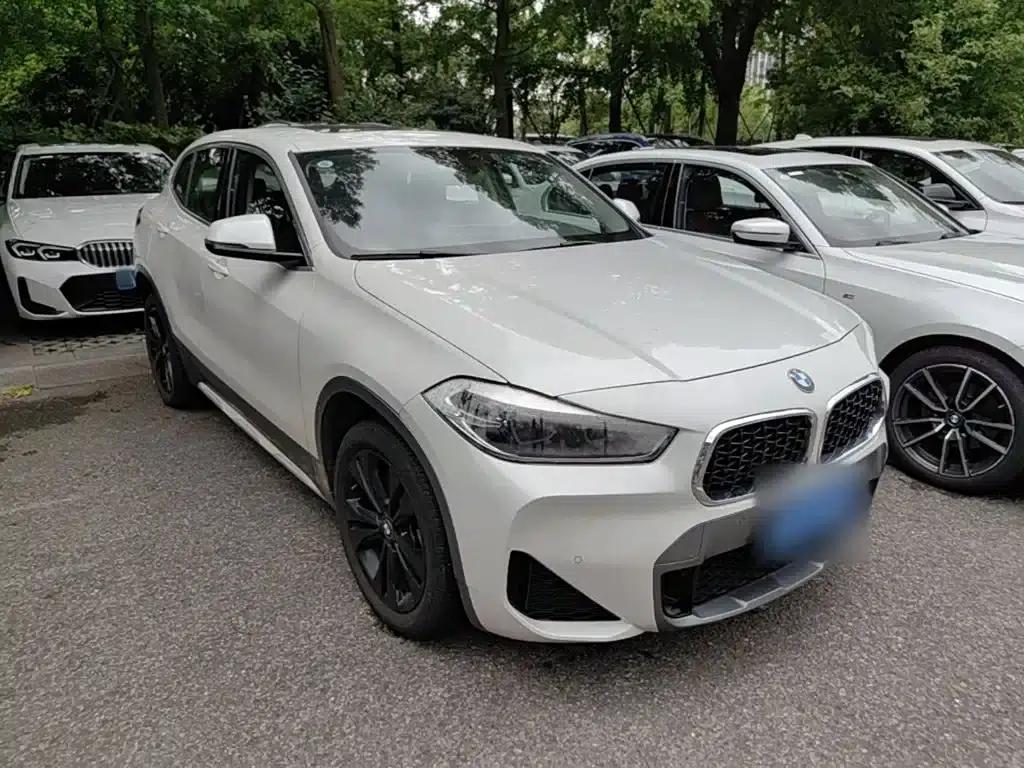 BMW X2 2023 sDrive25i M Sport Package — миниатюра 4