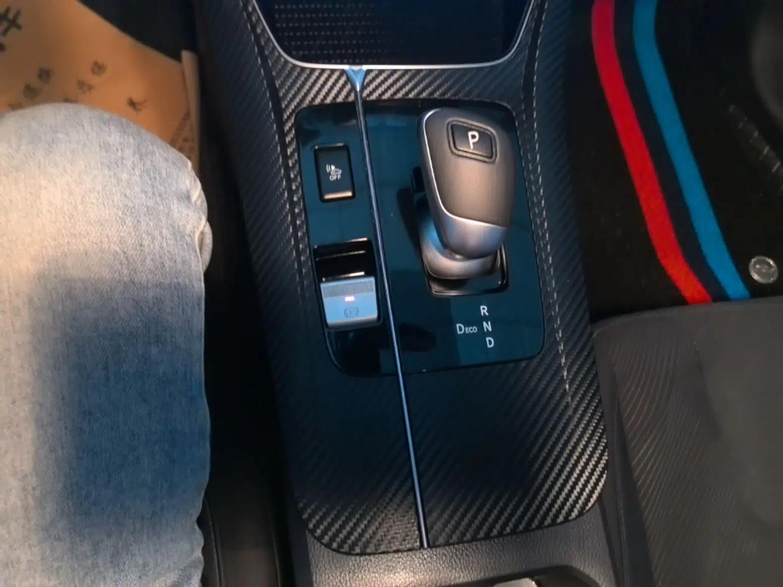 Venucia D60EV 2023 PLUS Comfort Edition RJ Model — миниатюра 16