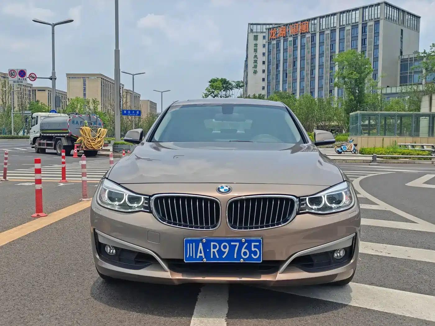 BMW 3 Series GT 2013 320i Luxury Design Package — миниатюра 2