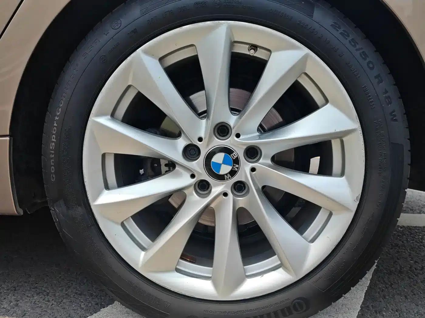 BMW 3 Series GT 2013 320i Luxury Design Package — миниатюра 17