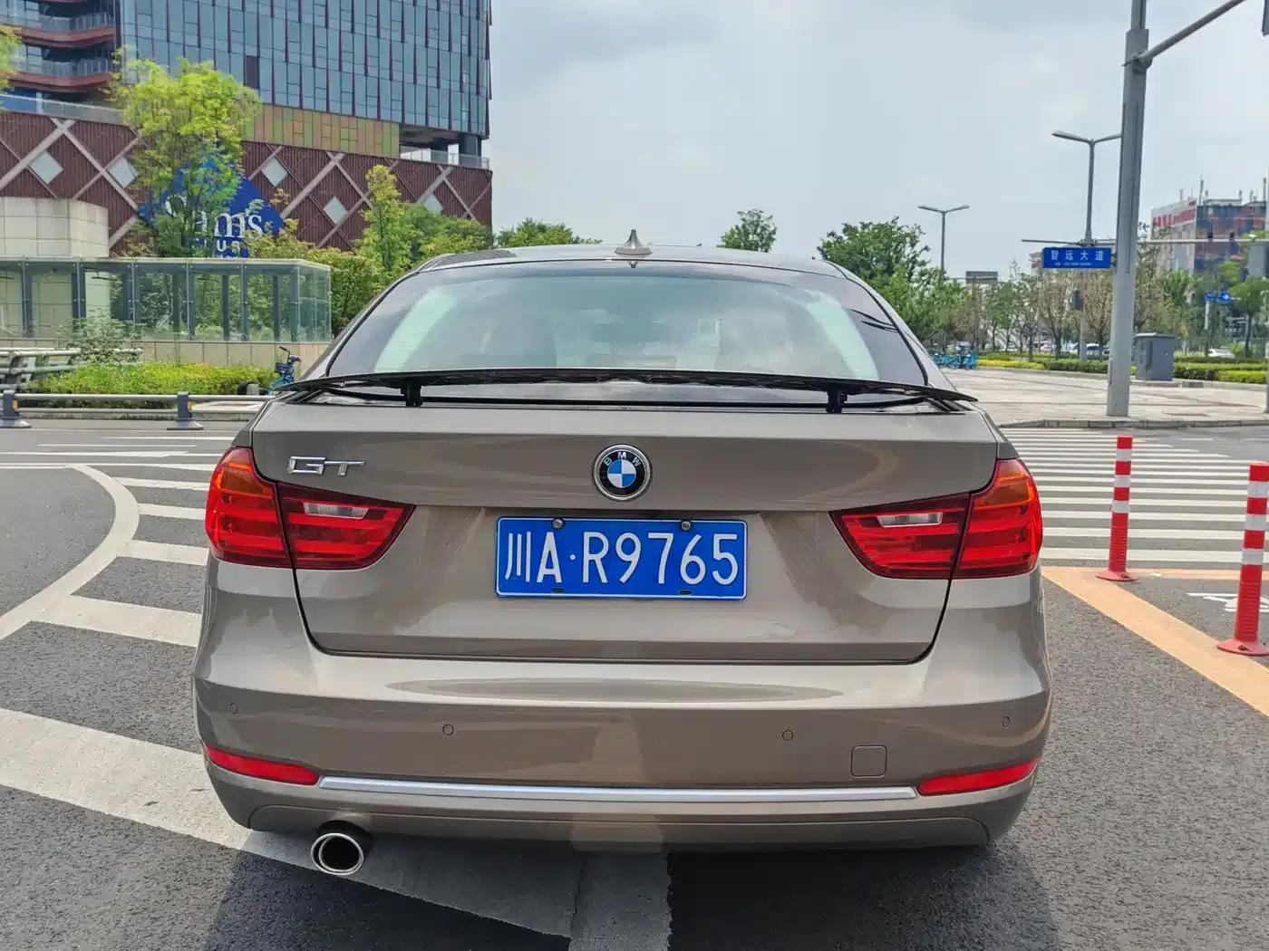 BMW 3 Series GT 2013 320i Luxury Design Package — миниатюра 5